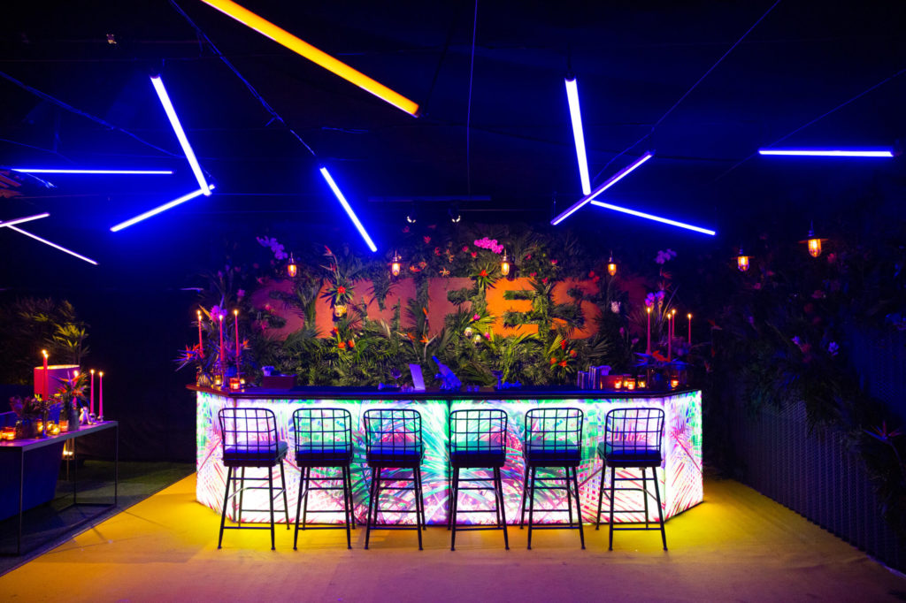 Progettiamo e coordiniamo eventi per locali, bar e ristoranti che vogliono attirare nuovi clienti, fidelizzare quelli esistenti e valorizzare la propria identità.